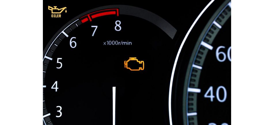 Блимає Check Engine і троїть двигун: причини і що робити просто зараз